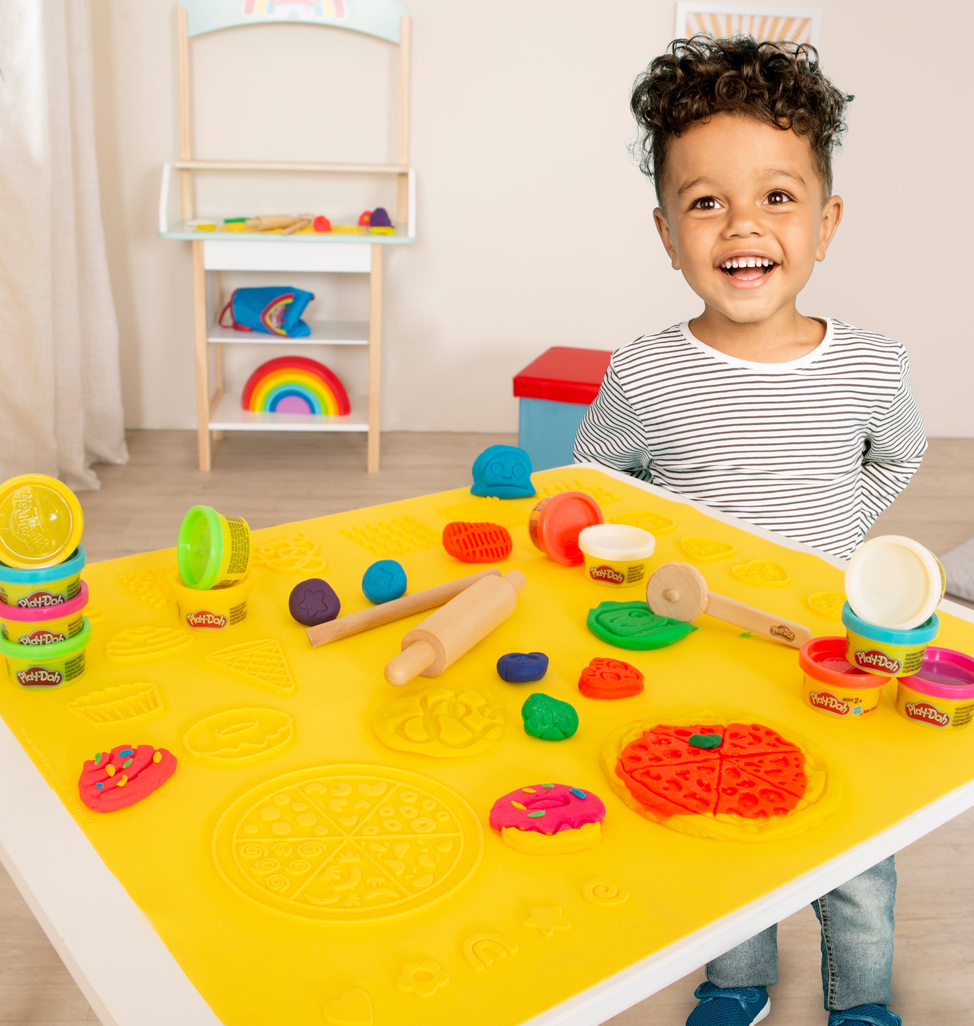 roba-x-play-doh-kids-seating-group-with-play-accessories-us-9293504020745_11.jpg