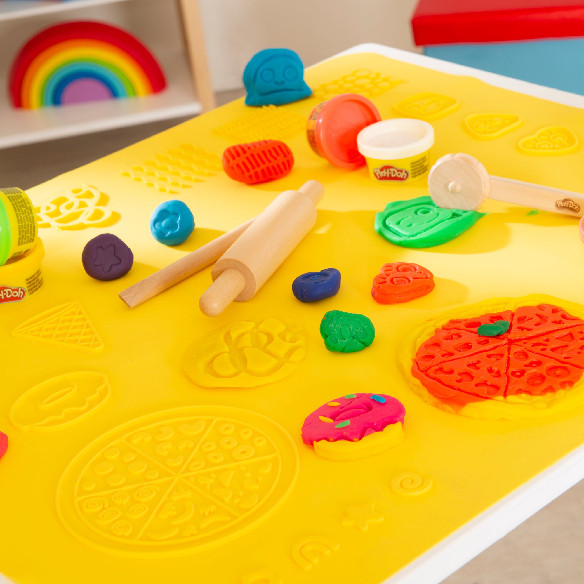 roba-x-play-doh-kids-seating-group-with-play-accessories-us-9293504020745_12.jpg