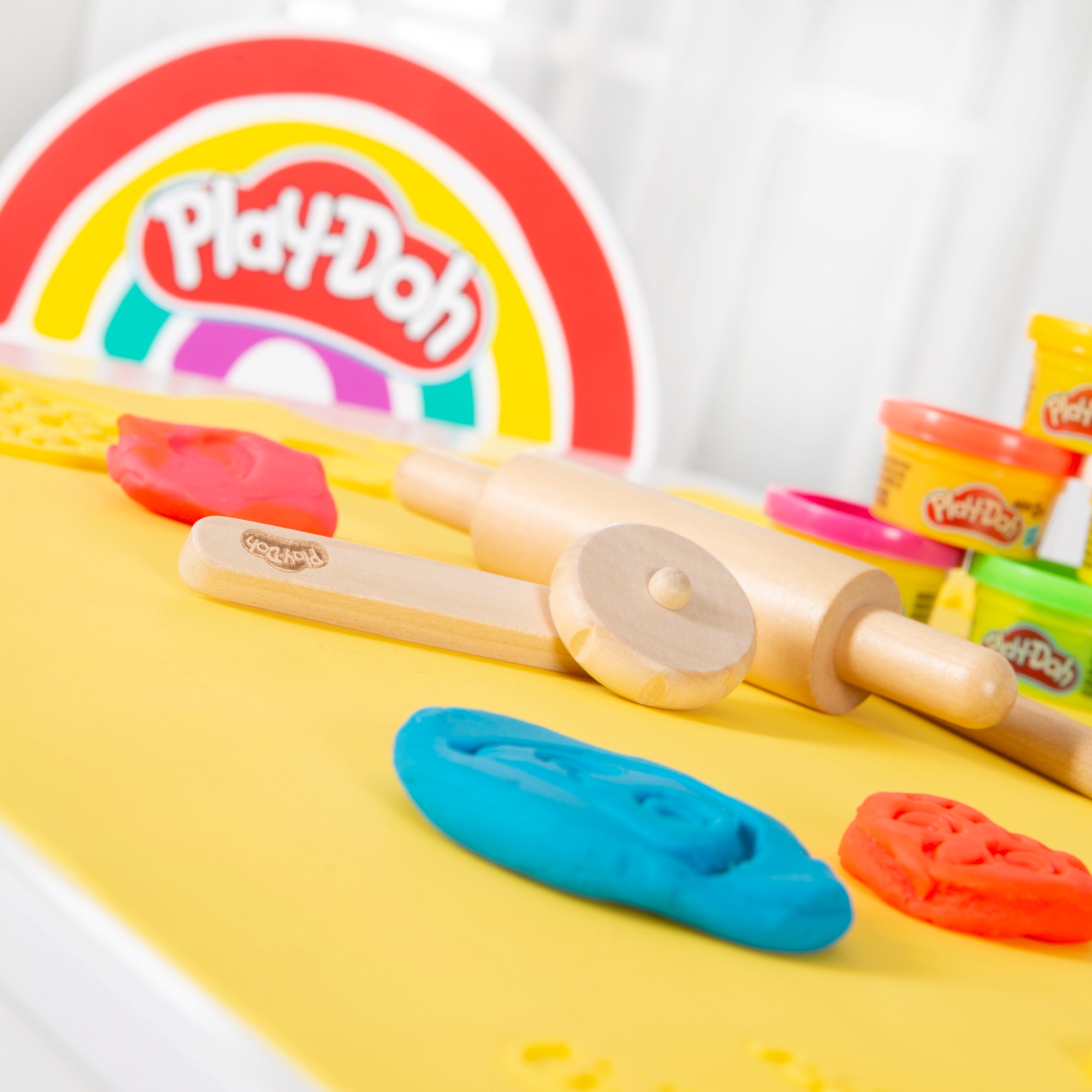 roba-x-play-doh-kids-seating-group-with-play-accessories-us-9293504020745_13.jpg